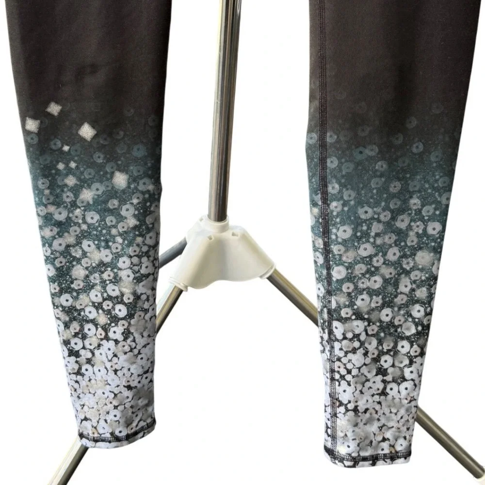 Alo Yoga Airbrush Leggings, Black Brilliance Sheen Iridescent Floral Ombré, Med
